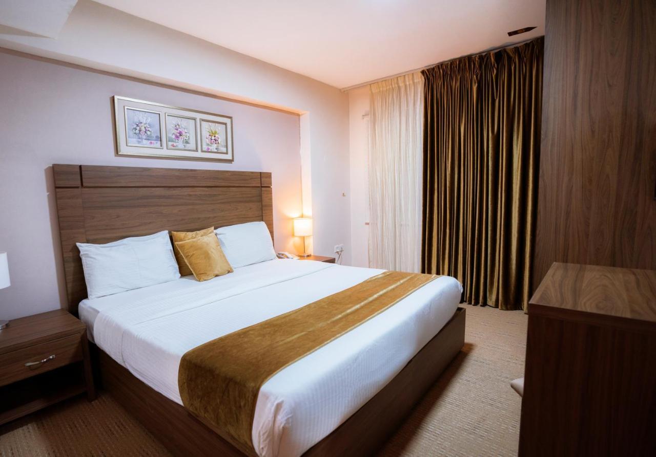 Rawa Hotel Suites Amman Esterno foto