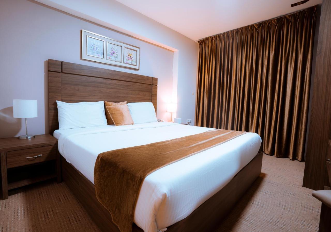 Rawa Hotel Suites Amman Esterno foto